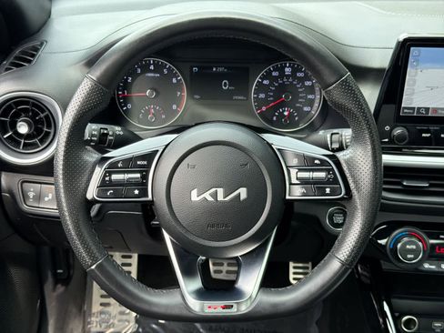 Used 2023 Kia Forte GT-Line w/ GT-Line Premium Package FWD image 24