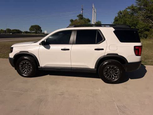 Certified 2026 Honda Passport TrailSport image 4