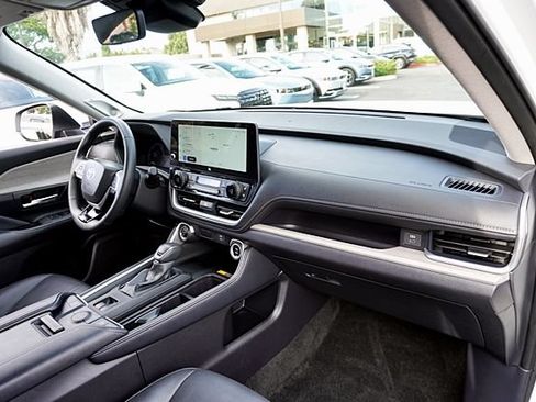 Used 2026 Toyota Grand Highlander AWD Hybrid image 10