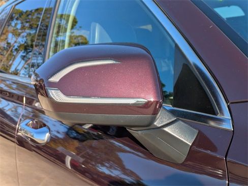 Used 2021 Hyundai Palisade Limited image 11