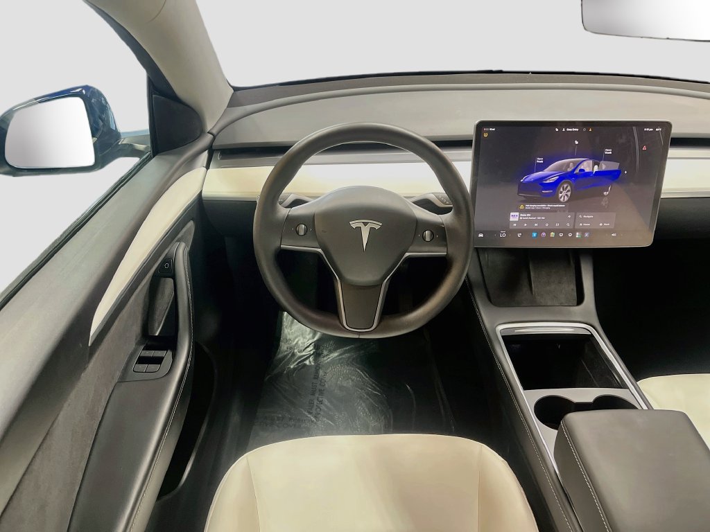 Used 2023 Tesla Model Y Long Range AWD/4WD image 21