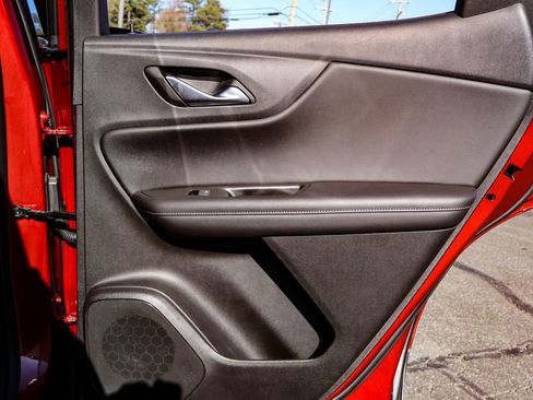 Used 2022 Chevrolet Blazer LT image 40