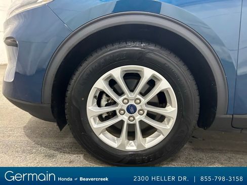 Used 2020 Ford Escape SE image 13