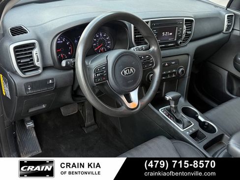 Used 2019 Kia Sportage LX AWD/4WD image 9