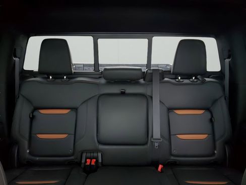 Used 2022 GMC Sierra 1500 AT4 w/ AT4 Premium Package image 41