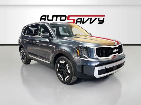 Used 2023 Kia Telluride S w/ S Sunroof Package image 1