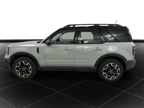 Used 2024 Ford Bronco Sport Outer Banks w/ Tech Package image 2