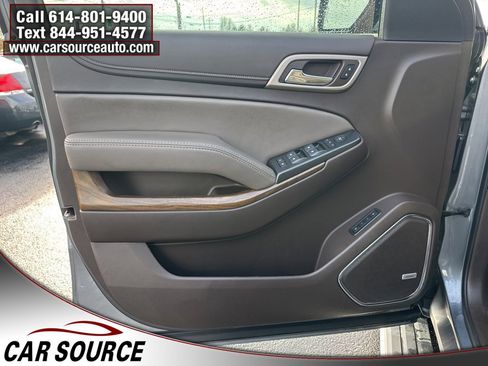 Used 2019 GMC Yukon XL Denali w/ Denali Ultimate Package image 17