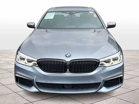 Used 2020 BMW M550i xDrive image 3