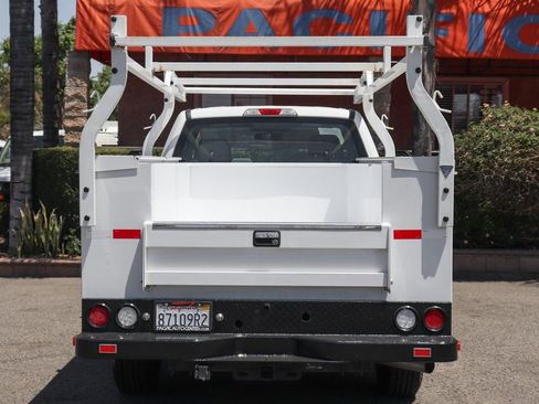 Used 2019 Ford F250 XL w/ XL Value Package image 8