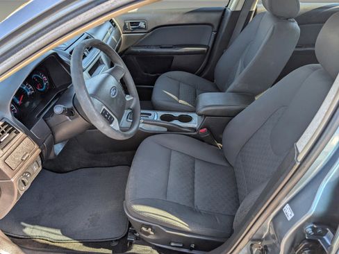 Used 2011 Ford Fusion SE image 11