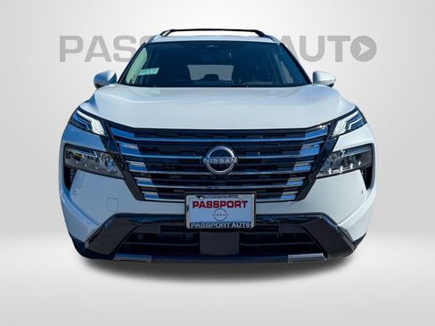 New 2026 Nissan Rogue Platinum w/ Platinum Premium Package image 3
