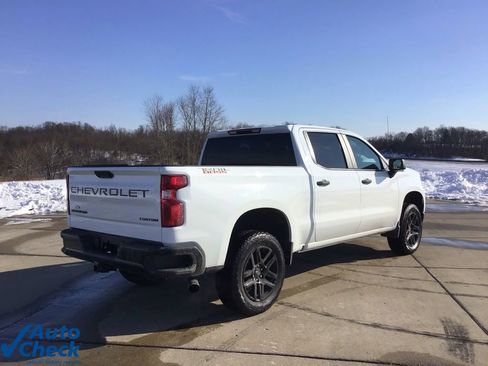 Used 2026 Chevrolet Silverado 1500 Custom Trail Boss w/ Turbomax Blackout Package image 3