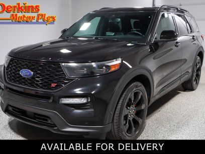 Used 2024 Ford Explorer ST w/ Technology Package