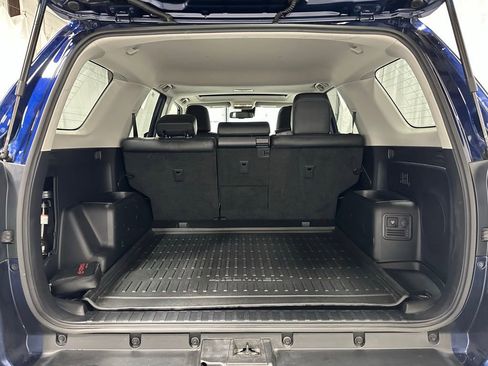 Used 2022 Toyota 4Runner Limited AWD/4WD image 45