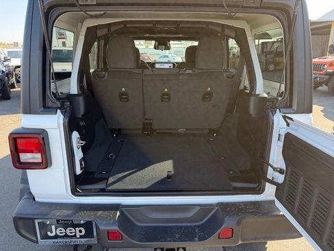 New 2026 Jeep Wrangler Unlimited Sport image 21