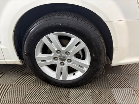 Used 2011 Dodge Grand Caravan Crew w/ Safety Sphere Group image 23