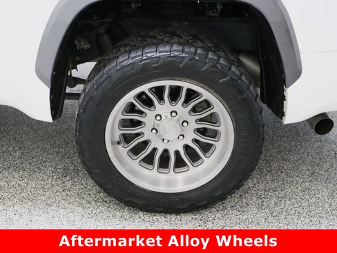 Used 2023 Toyota Tundra Limited image 10