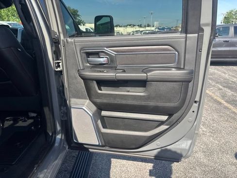 Used 2026 RAM 3500 Laramie AWD/4WD image 23