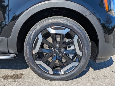 New 2025 Kia Telluride EX image 11