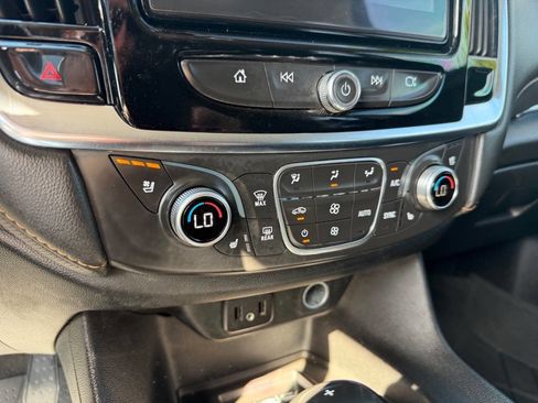 Used 2019 Chevrolet Traverse Premier w/ Redline Edition image 13