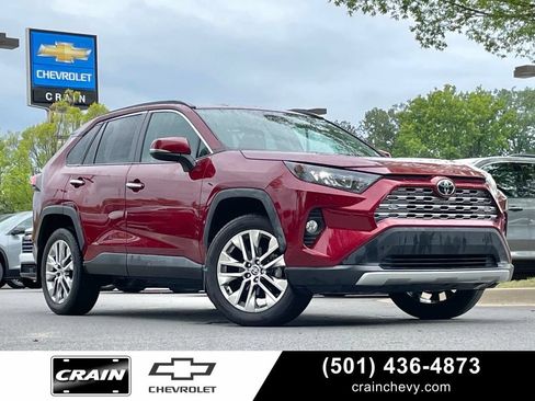 Used 2021 Toyota RAV4 Limited w/ Limited Grade Weather Package AWD/4WD image 1
