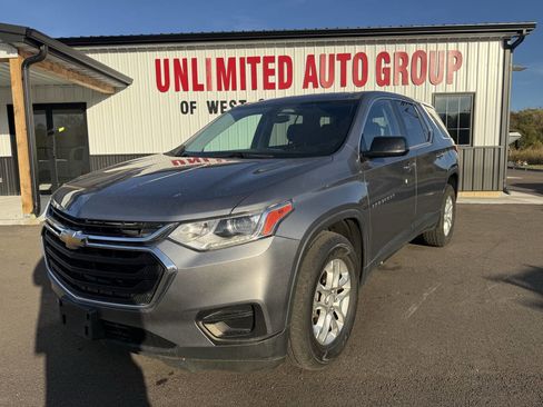 Used 2018 Chevrolet Traverse LS image 1