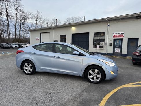 Used 2012 Hyundai Elantra GLS w/ Preferred Pkg 3 image 8