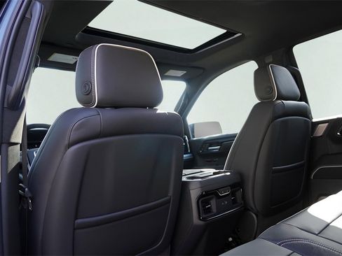 New 2026 GMC Sierra 1500 AT4X w/ AT4X AEV Edition image 31