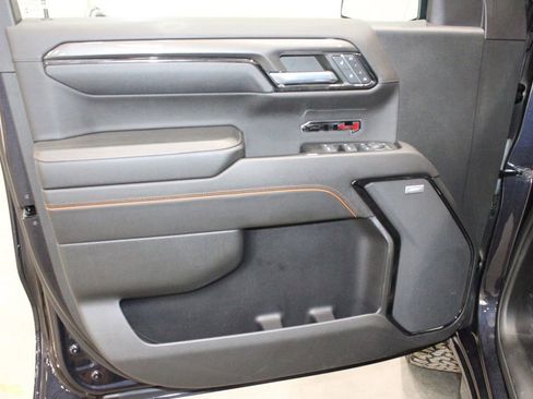 Used 2023 GMC Sierra 1500 AT4 w/ AT4 Preferred Package image 18