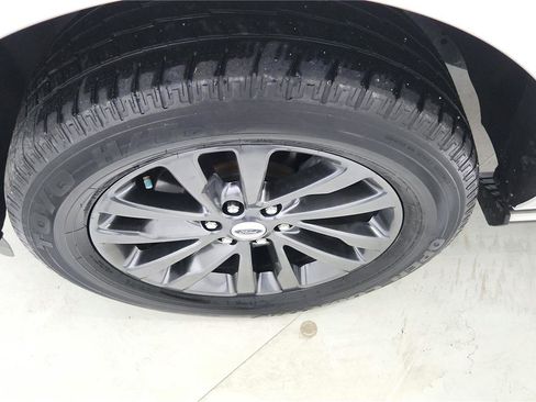 Used 2021 Ford Expedition Limited image 15