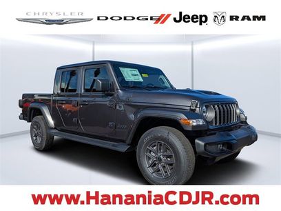 New 2025 Jeep Gladiator Sport