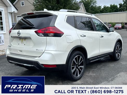Used 2018 Nissan Rogue SL w/ Premium Package AWD/4WD image 7