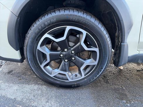 Used 2013 Subaru Crosstrek 2.0i Premium image 13