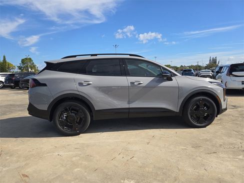 New 2026 Kia Sportage X-Line image 9