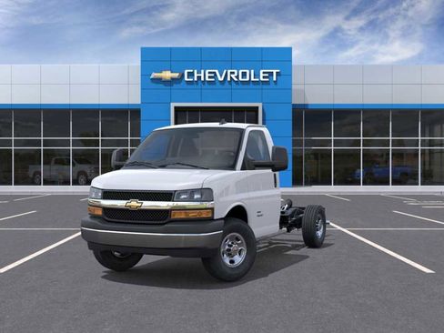 New 2025 Chevrolet Express 3500 w/ Power Convenience Package image 14