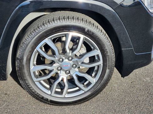 Certified 2022 GMC Terrain Denali image 9