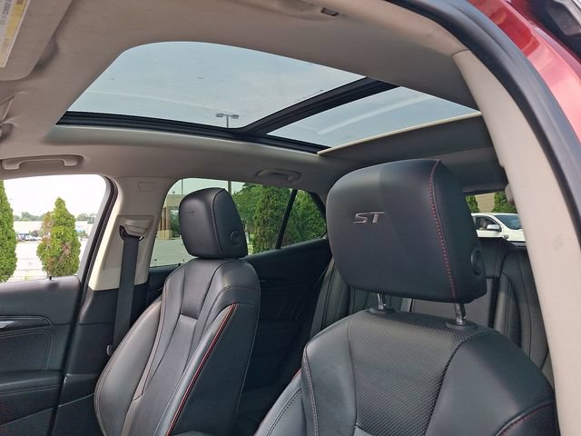 Certified 2023 Buick Envision Essence w/ Sport Touring Package FWD image 13