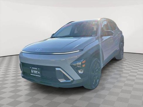Used 2026 Hyundai Kona SEL Sport AWD/4WD image 3