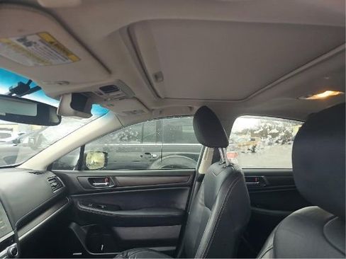 Used 2017 Subaru Legacy 2.5i Limited w/ Popular Package #4 image 9