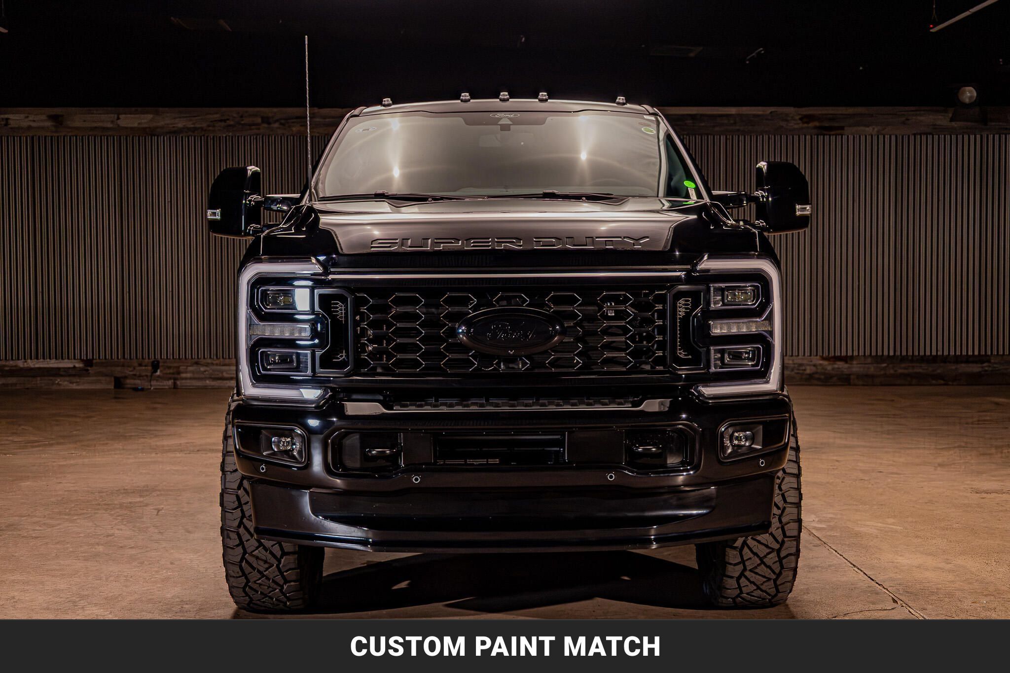 Used 2026 Ford F350 Platinum w/ FX4 Off-Road Package AWD/4WD image 4
