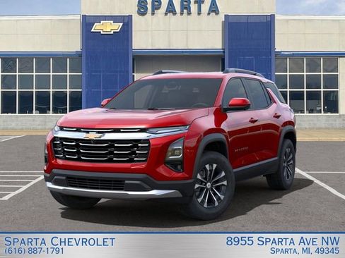 New 2025 Chevrolet Equinox LT w/ Convenience Package II AWD/4WD image 6