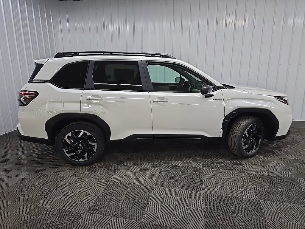 New 2026 Subaru Forester Premium AWD/4WD image 2