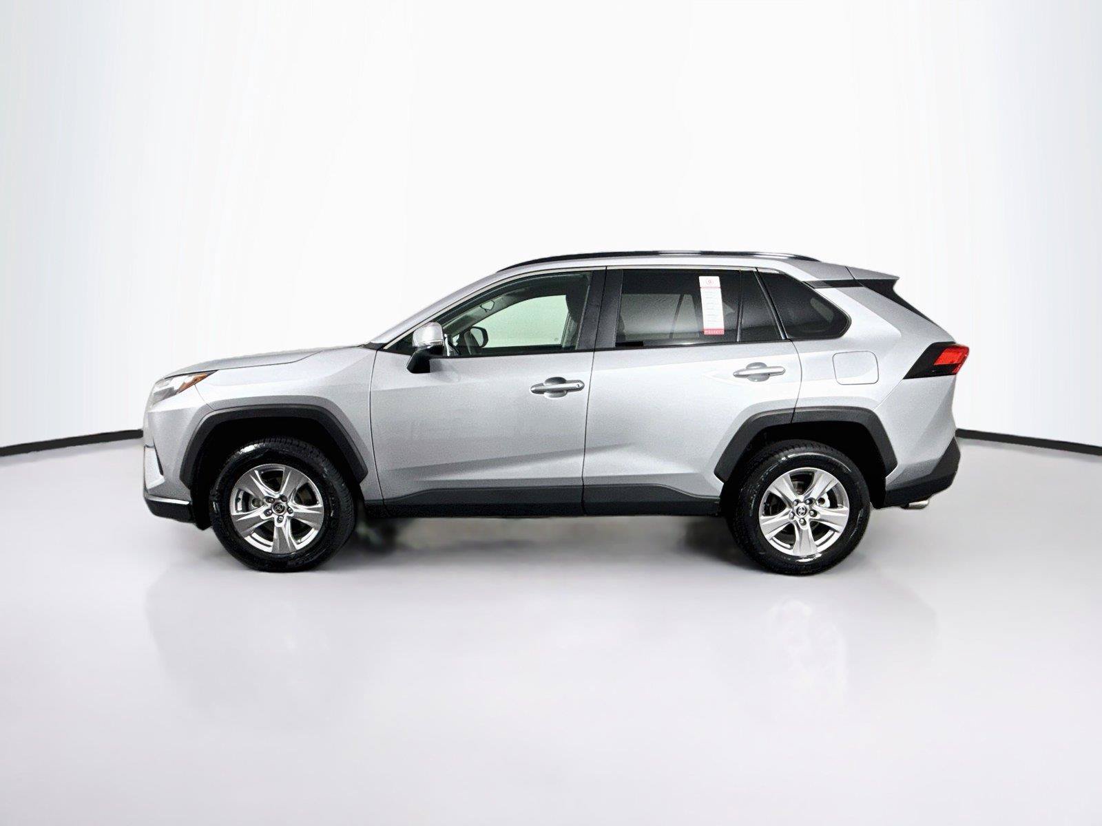 Certified 2025 Toyota RAV4 XLE AWD/4WD image 13