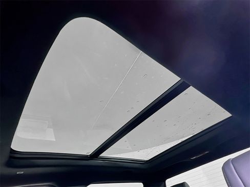 Used 2025 Toyota Tundra Limited image 18