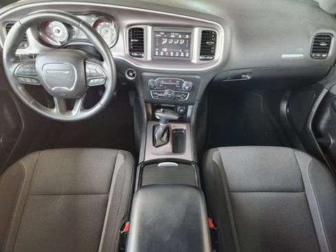 Used 2022 Dodge Charger SXT w/ Blacktop Package RWD image 27