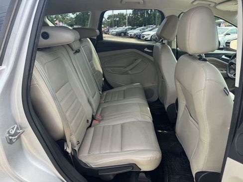 Used 2017 Ford Escape Titanium FWD image 13