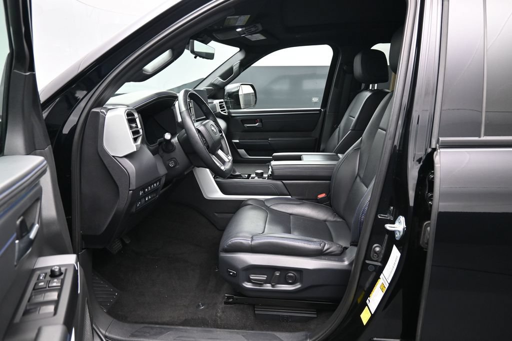 Used 2024 Toyota Tundra Platinum AWD/4WD image 9