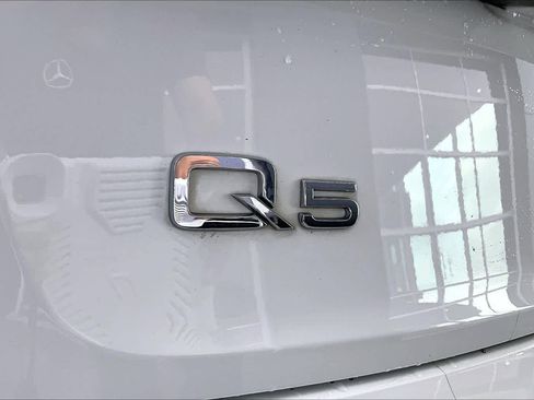 Used 2020 Audi Q5 2.0T Premium Plus w/ Premium Plus Package image 9