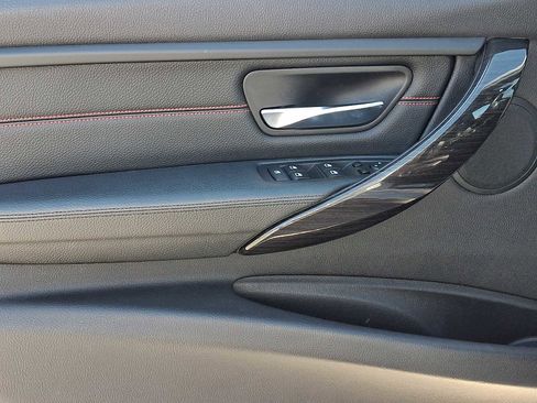 Used 2015 BMW 328i xDrive Wagon image 14